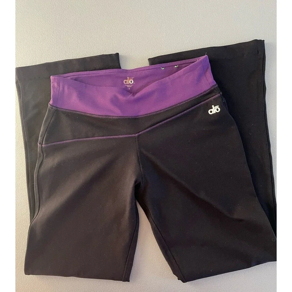 Vintage ALO Yoga Fit & Flare Womens Coolfit Activewear Pants Small Black Purple